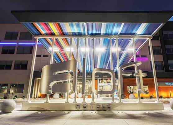 Aloft by Marriott Reno-Tahoe International Airport 1