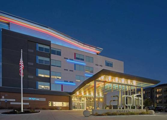 Aloft by Marriott Omaha Aksarben Village 1