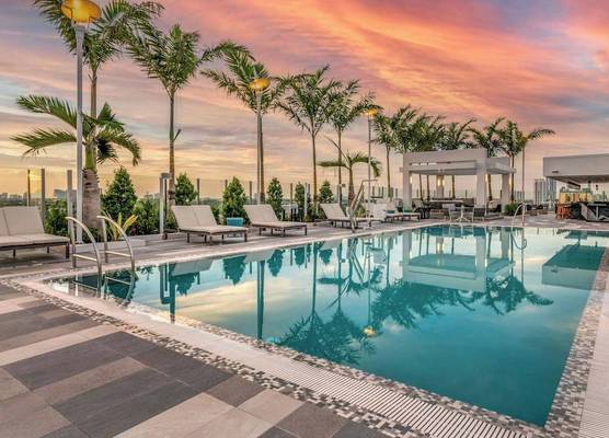Courtyard by Marriott Fort Lauderdale Downtown 1