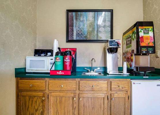 Econo Lodge Corbin Area 1