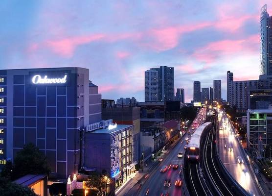 Oakwood Hotel & Residence Bangkok 1