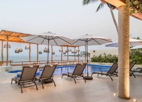 Hotel Ysuri Bucerias 1