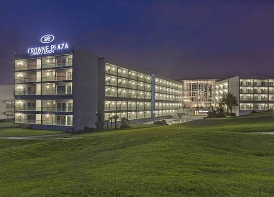 Crowne Plaza CAPARICA LISBON by IHG 1