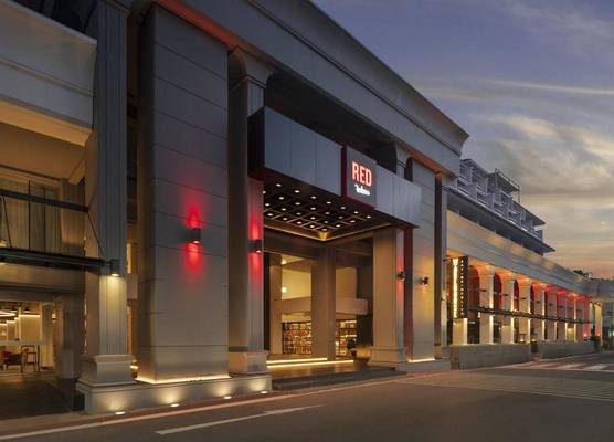 Radisson RED Phuket Patong Beach 1