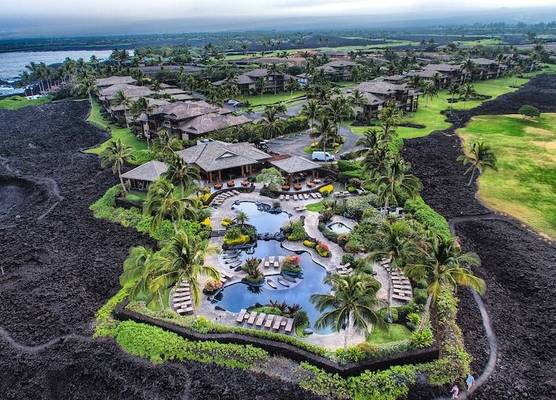 Castle Hali'i Kai at Waikoloa 1