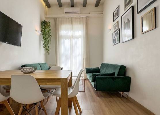 Aqua Apartment by Olala Homes 1