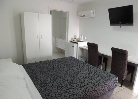 Park View Motel 1