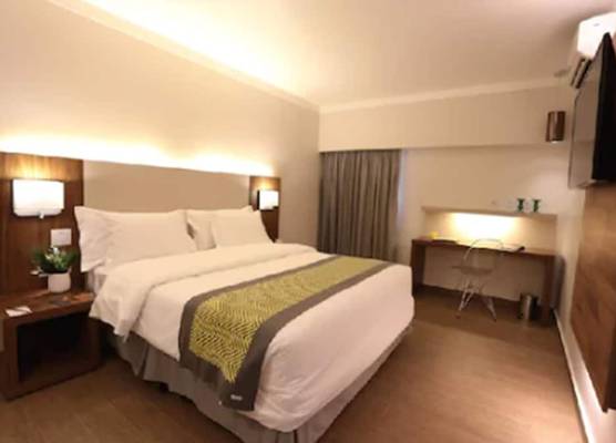 Oasis Plaza Hotel 1