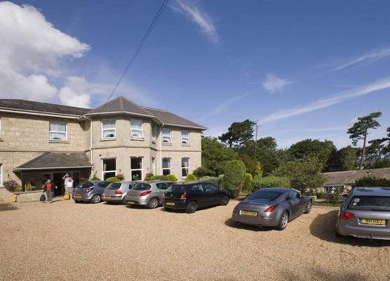 Bourne Hall Country Hotel 1