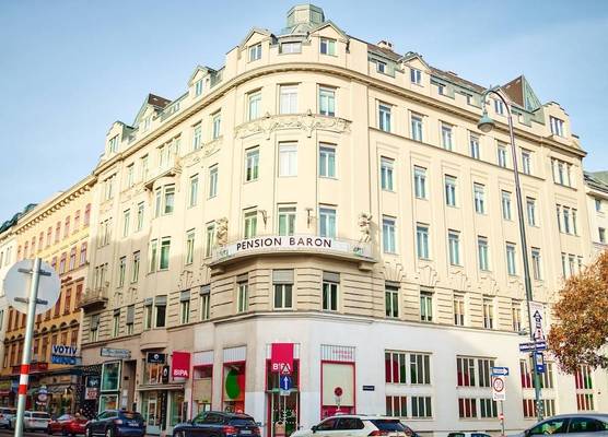 Hotel Pension Baron am Schottentor 1