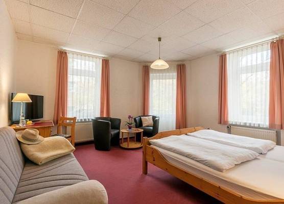 Hotel Burgk 1