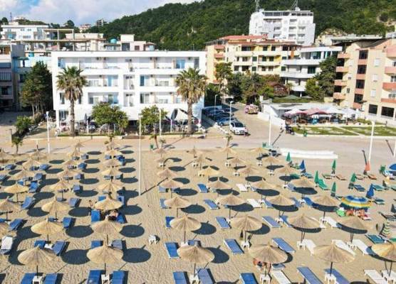 Hotel Besani 1