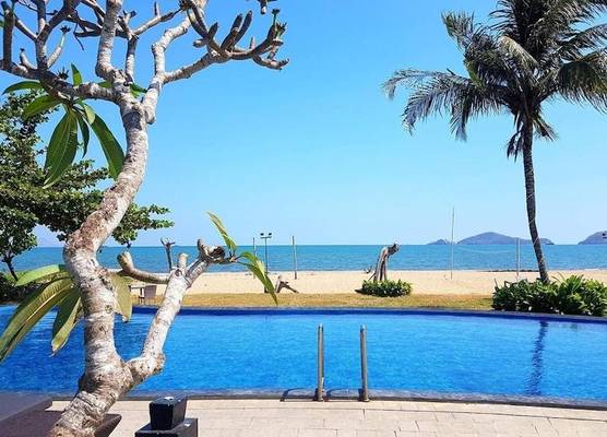 Luwansa Beach Hotel 1