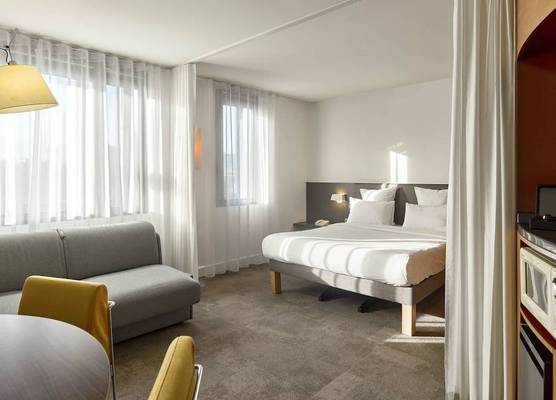 B&B HOME Paris Nord 18ème 1