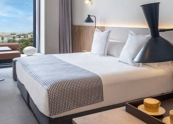 Hotel LIVVO Lumm 1