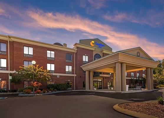Comfort Inn Dayton South 1