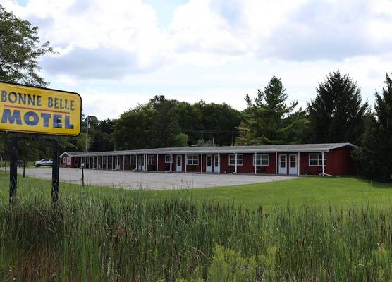 Bonne Belle Motel 1