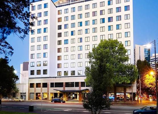 Flagstaff Gardens Hotel Melbourne 1