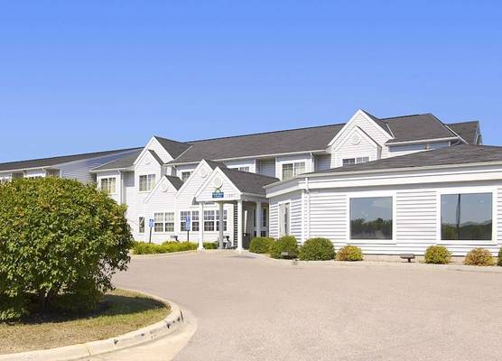 Days Inn by Wyndham Faribault 1