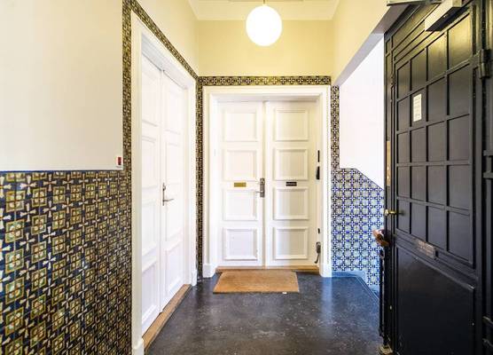 Kings Garden Penthouse - 4BR & 2Bath - by Daniel&Jacob's 1
