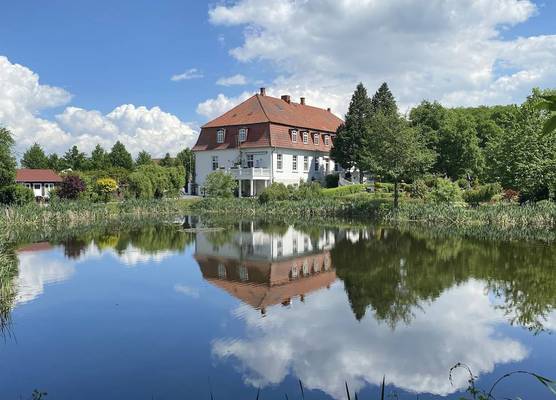 Jagdschloss lalendorf 1