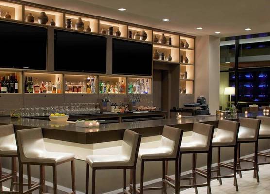 AC Hotel by Marriott Seattle Bellevue/Downtown 1