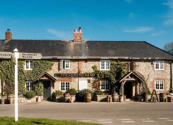 The Queen's Head 1