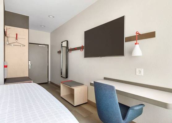 avid hotel AUSTIN – ROUND ROCK SOUTH by IHG 1