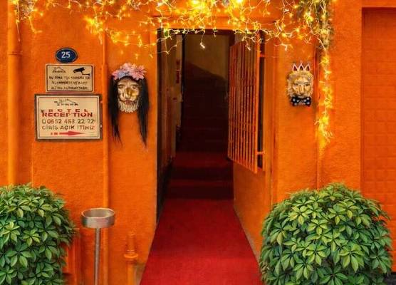 Zebra Hotel Alsancak 1