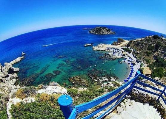 Grande Blue Suites with private bay 1