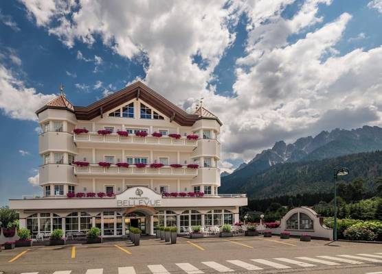 Parkhotel Bellevue 1