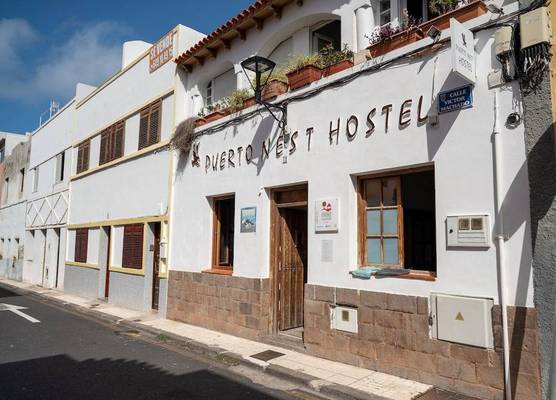 Puerto Nest Hostel 1