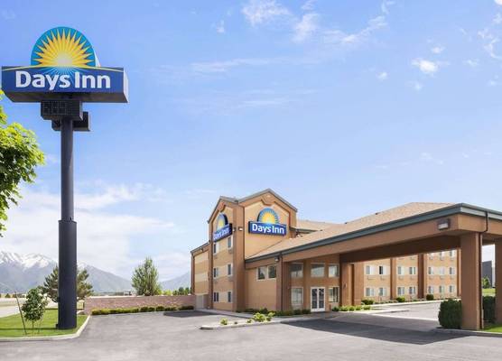 Days Inn by Wyndham Springville 1