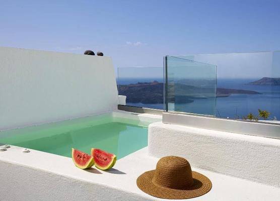 CALDERA EDGE SUITES 1