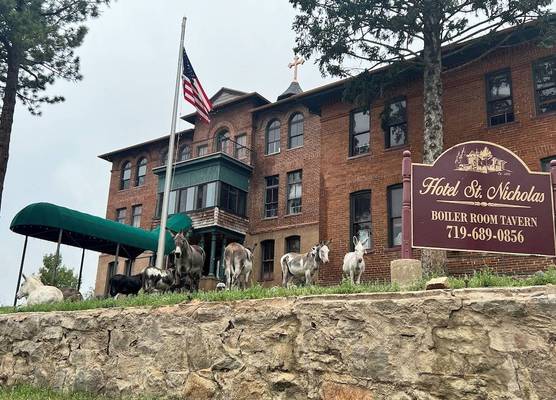 Hotel St. Nicholas 1