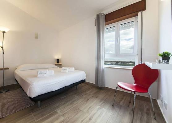 Rising Sun Top-Floor Flat 1