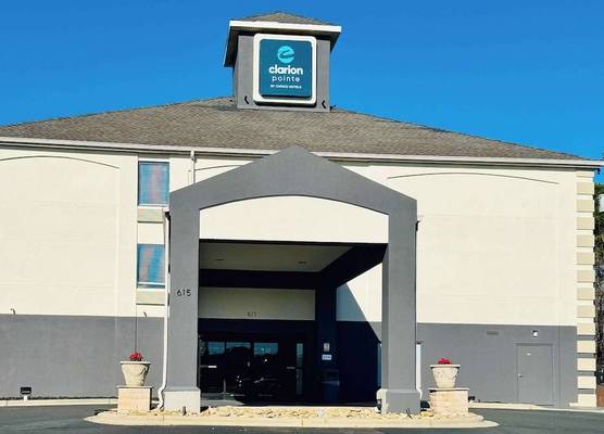 Clarion Pointe Albemarle 1