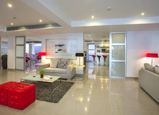 Amorgos Boutique 1
