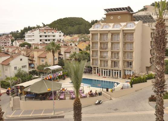 Club Dorado 1
