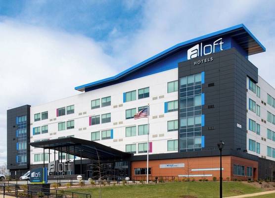 Aloft by Marriott Charlotte Airport 1