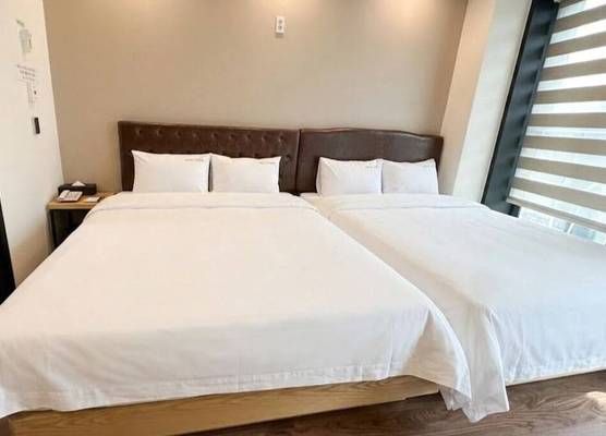 Billy Hotel 1
