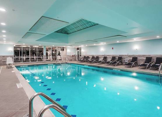 Fairfield Inn & Suites by Marriott Chicago Schaumburg 1