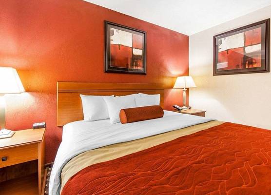 Quality Inn Seaman 1