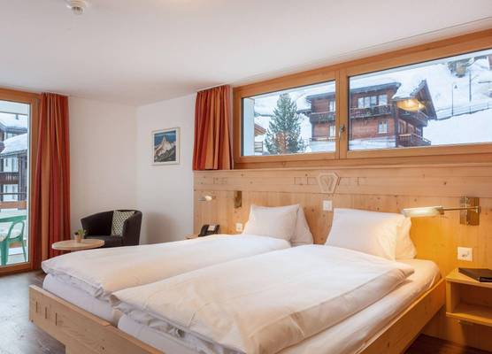 Hotel Capricorn 1
