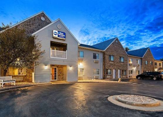 Best Western Dodgeville Inn & Suites 1