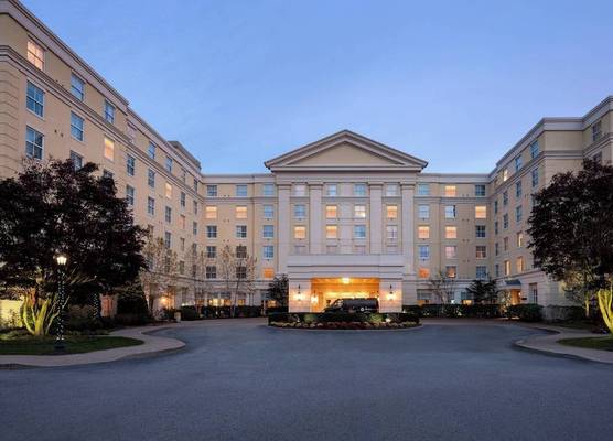 Mystic Marriott Hotel and Spa 1