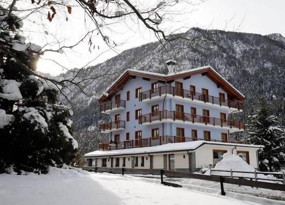 Laghetto Alpine Hotel & Restaurant 1