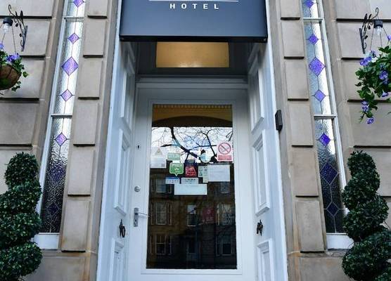 Royal West End Hotel 1