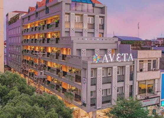 Aveta Hotel Malioboro 1
