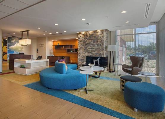 Fairfield Inn & Suites by Marriott Abingdon 1